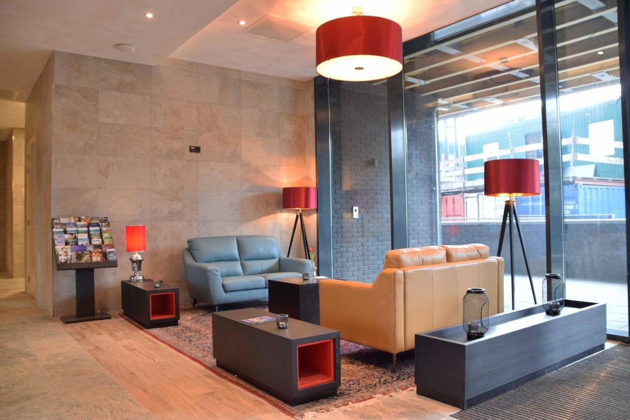 Bastion Hotel Nijmegen Bagian luar foto