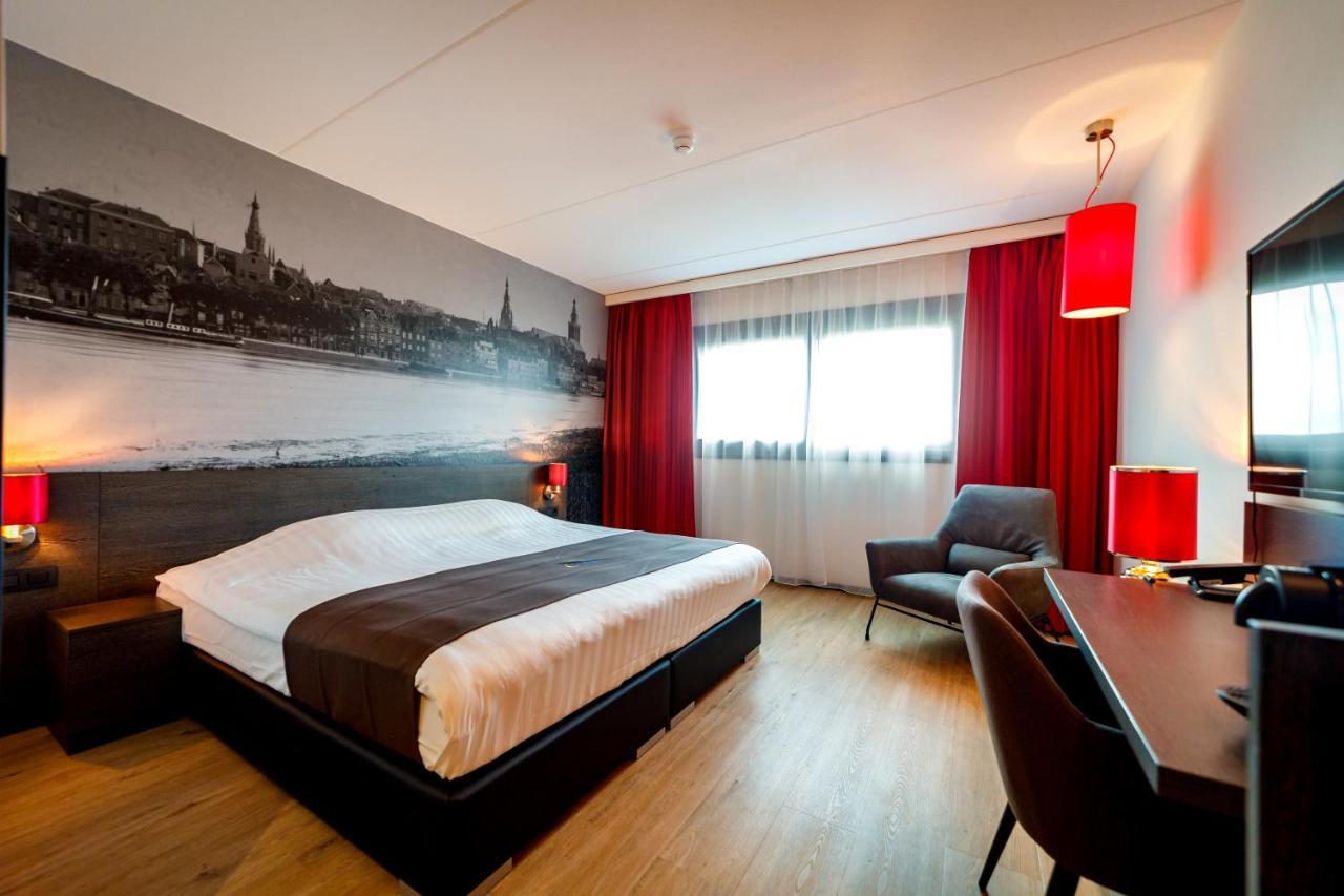 Bastion Hotel Nijmegen Bagian luar foto