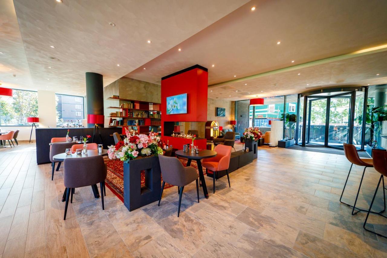 Bastion Hotel Nijmegen Bagian luar foto