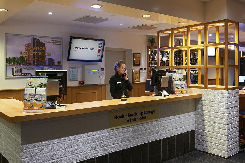 Bastion Hotel Nijmegen Bagian luar foto